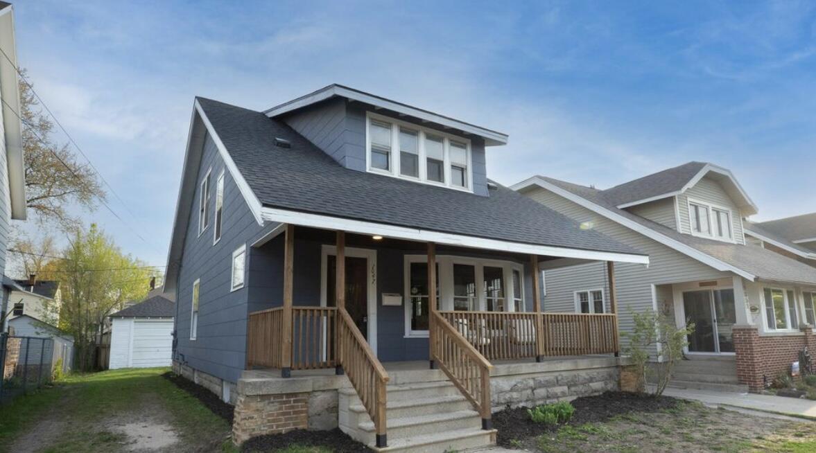 1047 Fountain Street NE Grand Rapids MI 49503