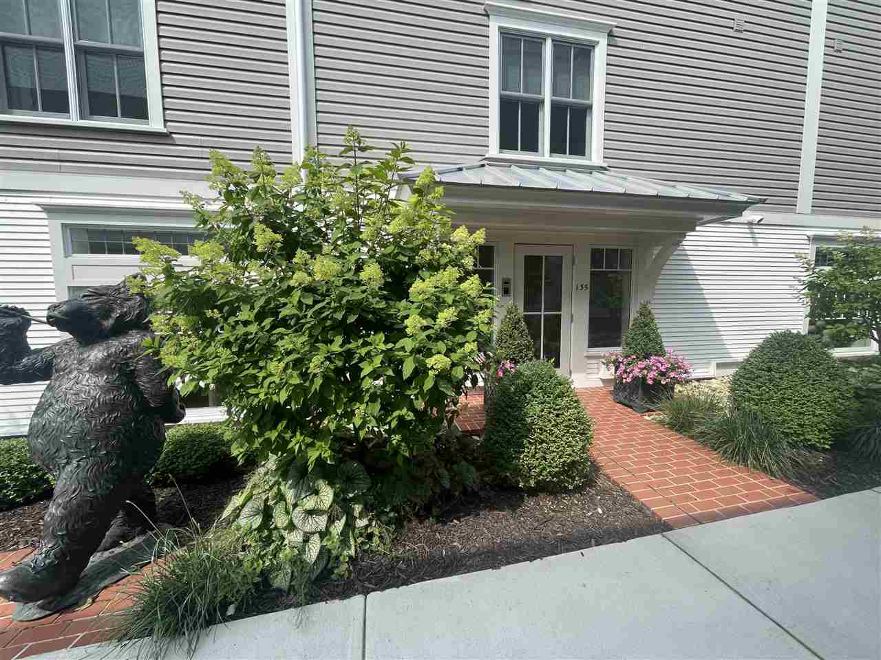131 E Bay Street Harbor Springs MI 49740