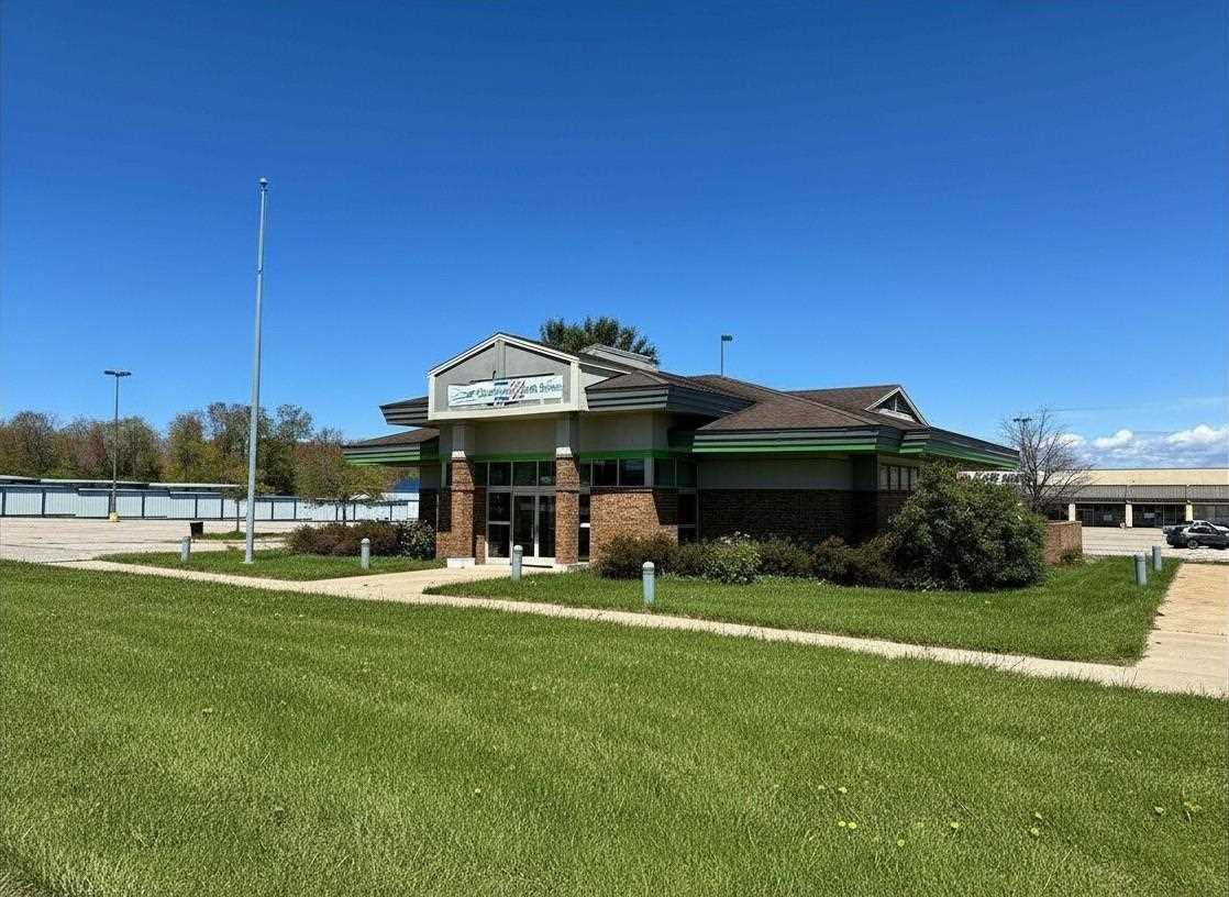 6536 N M-66 Highway Charlevoix MI 49720