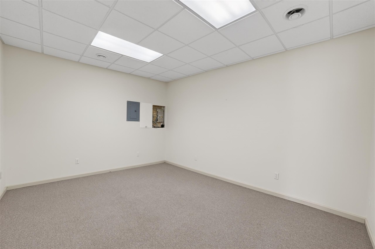 3166 Muckle Road Central Lake MI 49622