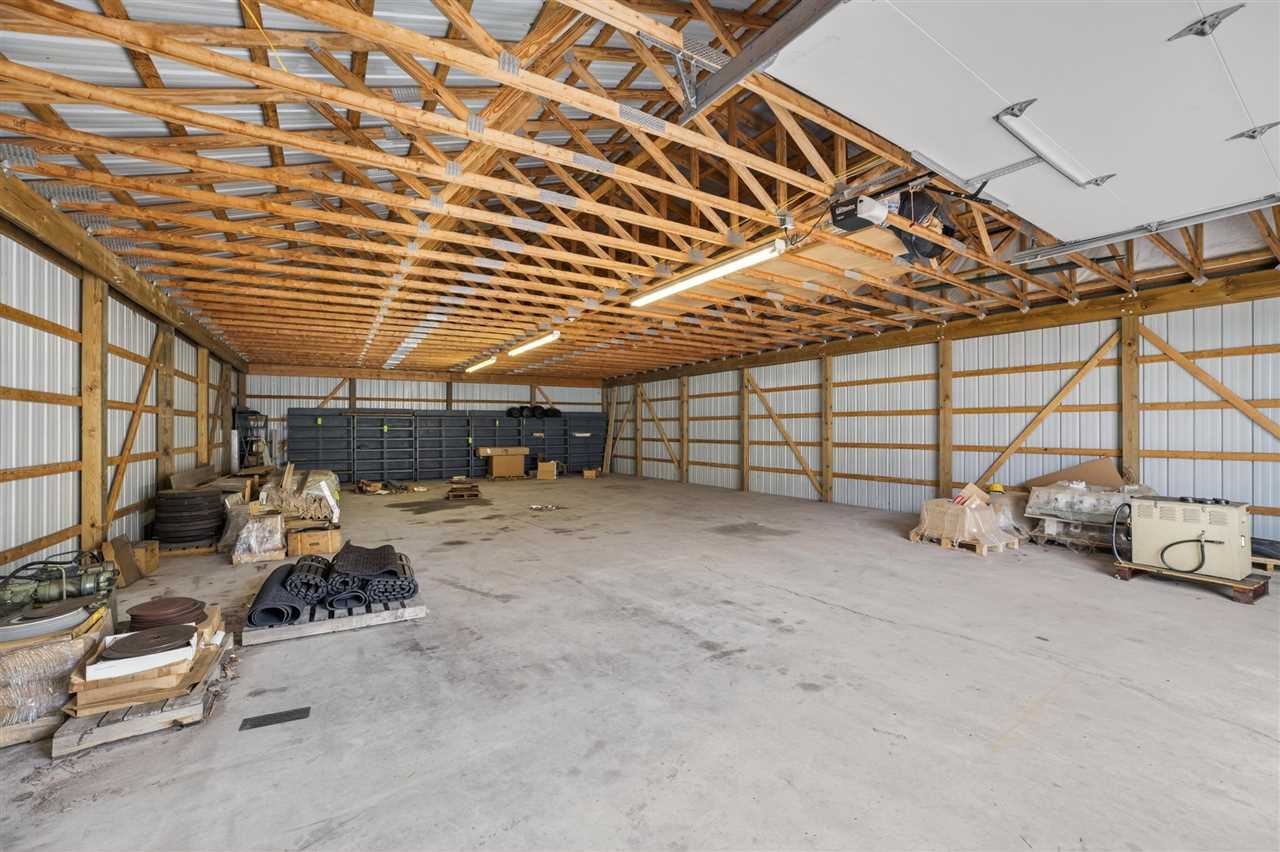 3166 Muckle Road Central Lake MI 49622
