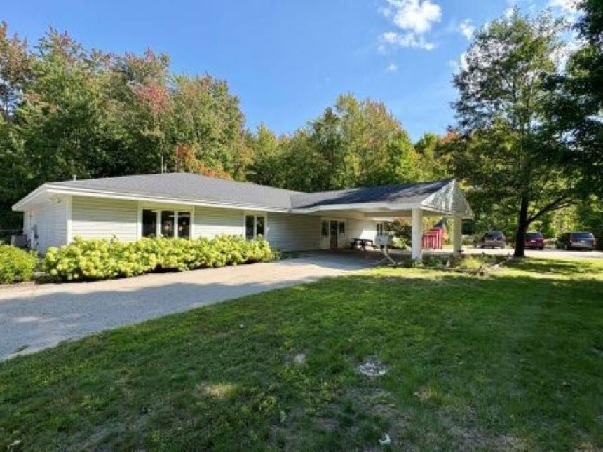 615 Beardsley Street Boyne City MI 49712