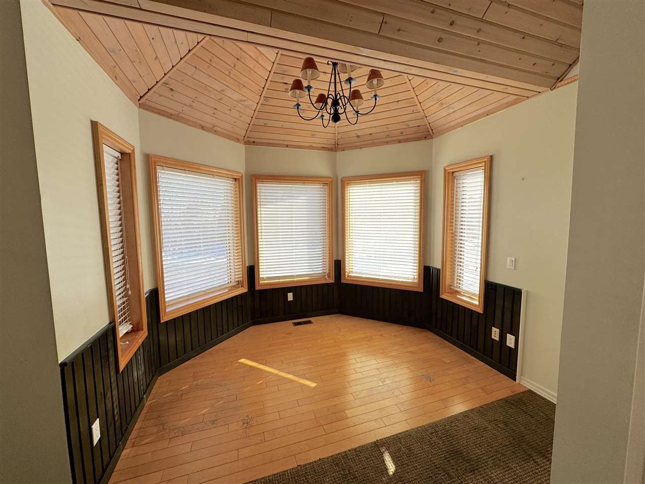 1523 Us 131 S. Unit C -3 Petoskey MI 49770