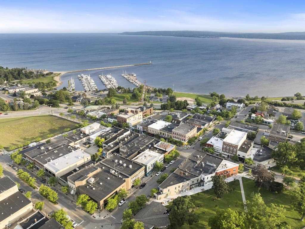 321 E Lake Street #1 East Petoskey MI 49770