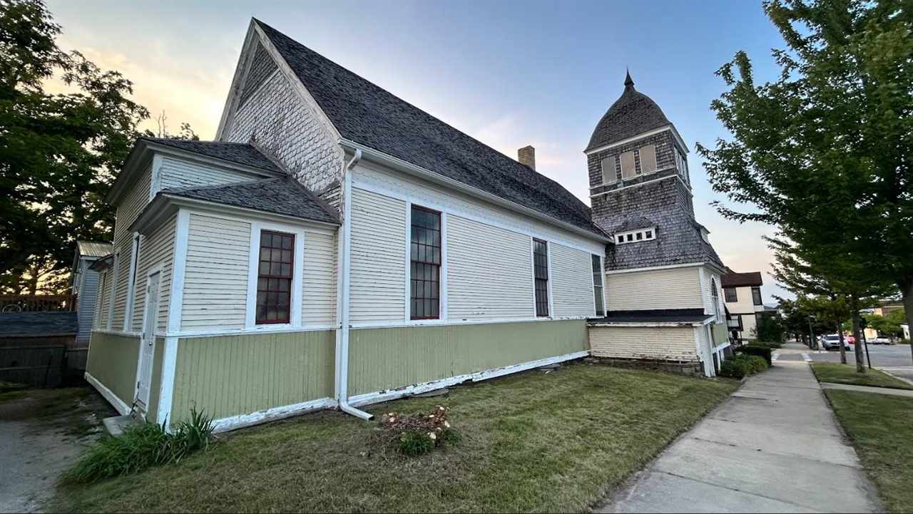 224 Michigan Street Petoskey MI 49770