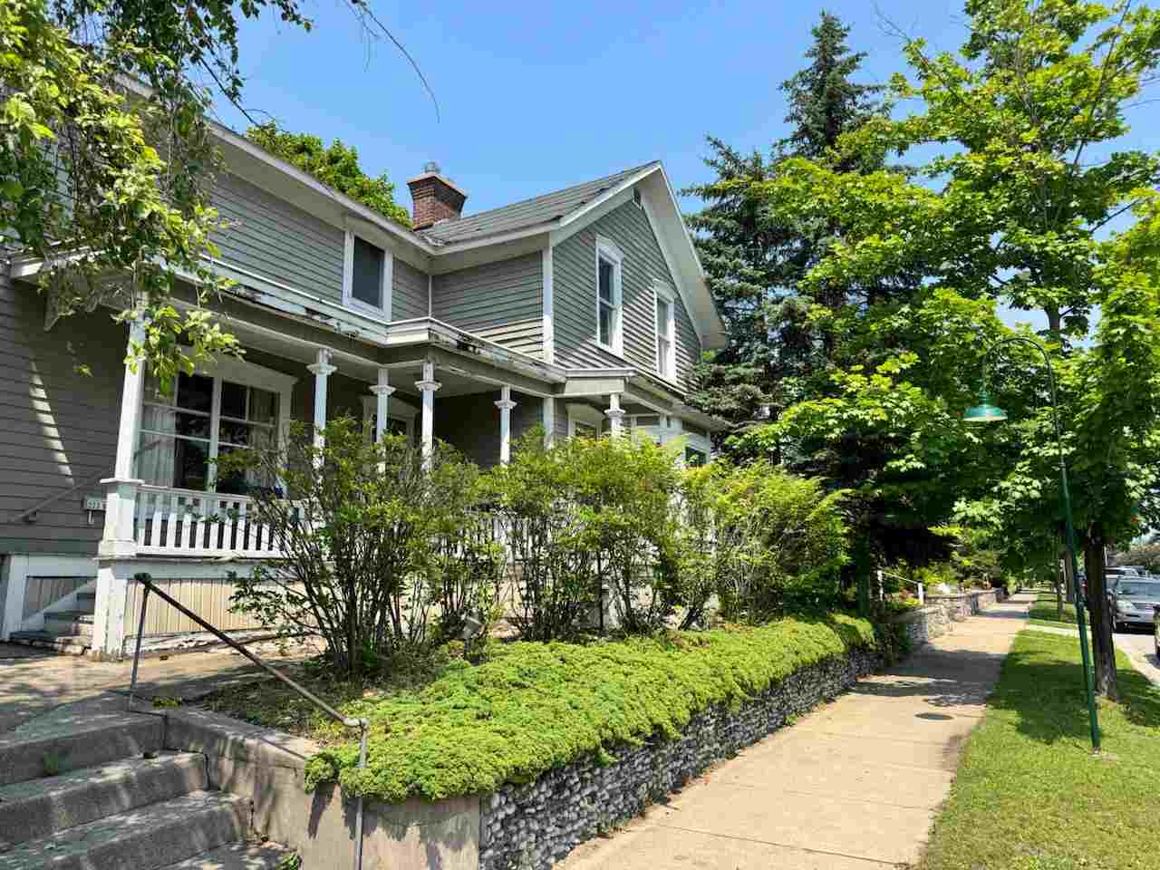 223 E Third Street Harbor Springs MI 49740