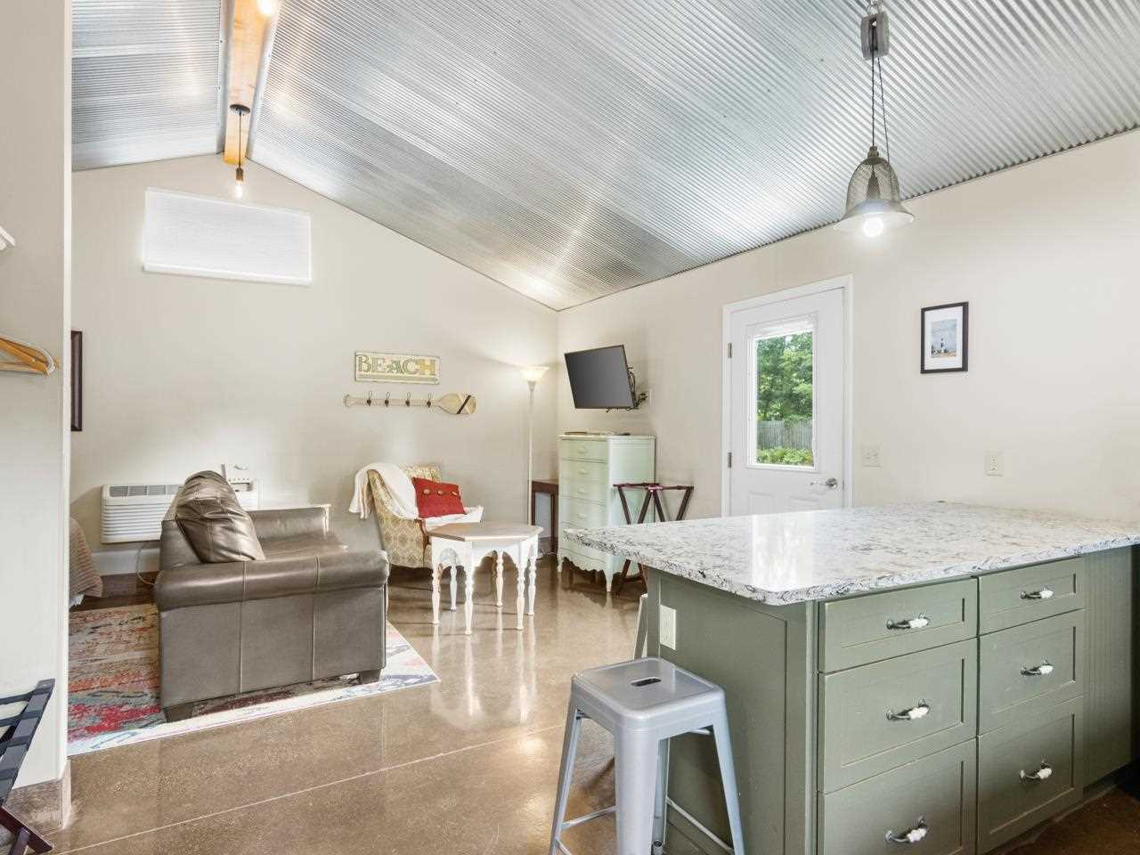 4871 N Us-31 Eastport MI 49627