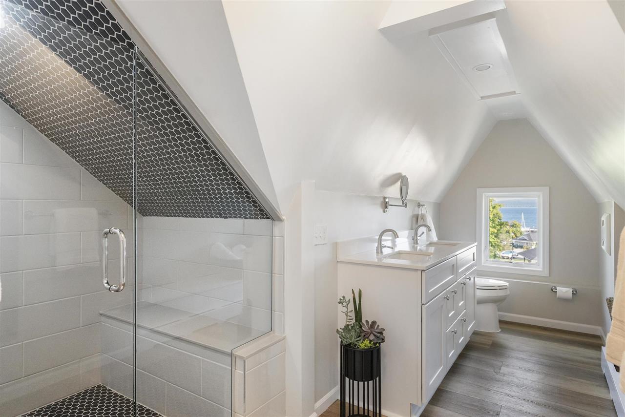 120 E Lake Petoskey MI 49770