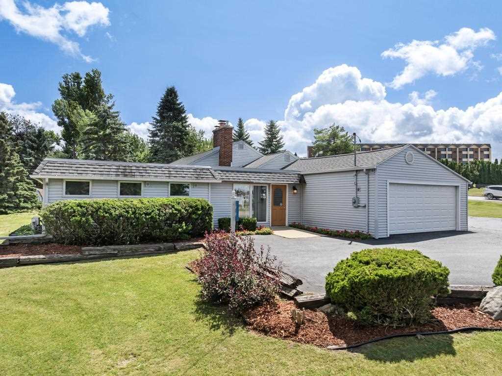 1414 Kilborn Drive Petoskey MI 49770