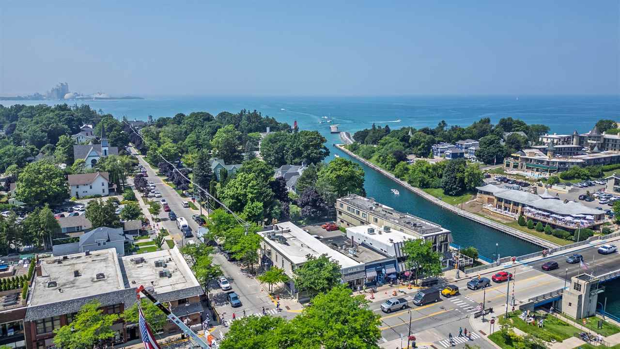 109 & 111 Bridge Charlevoix MI 49720