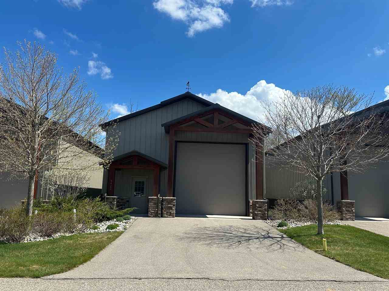 Bay Harbor MI, 5422 Collectibles Court