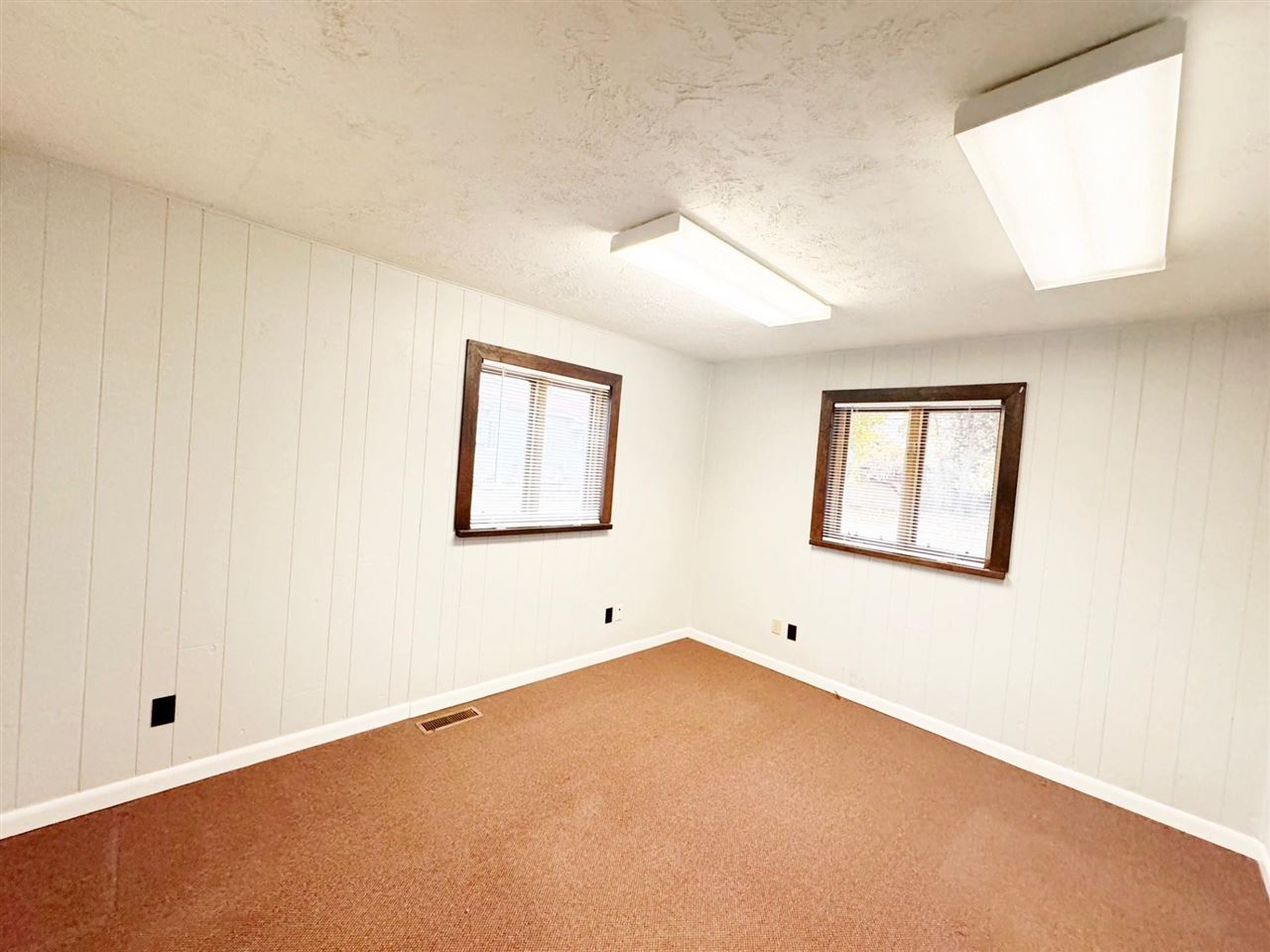 146 N Center Avenue Gaylord MI 49735