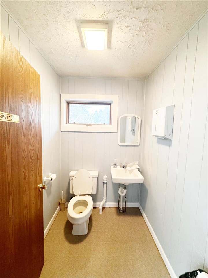 146 N Center Avenue Gaylord MI 49735