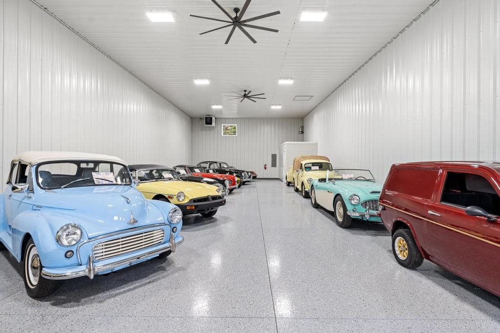 1217 A Auto Avenue Harbor Springs MI 49740