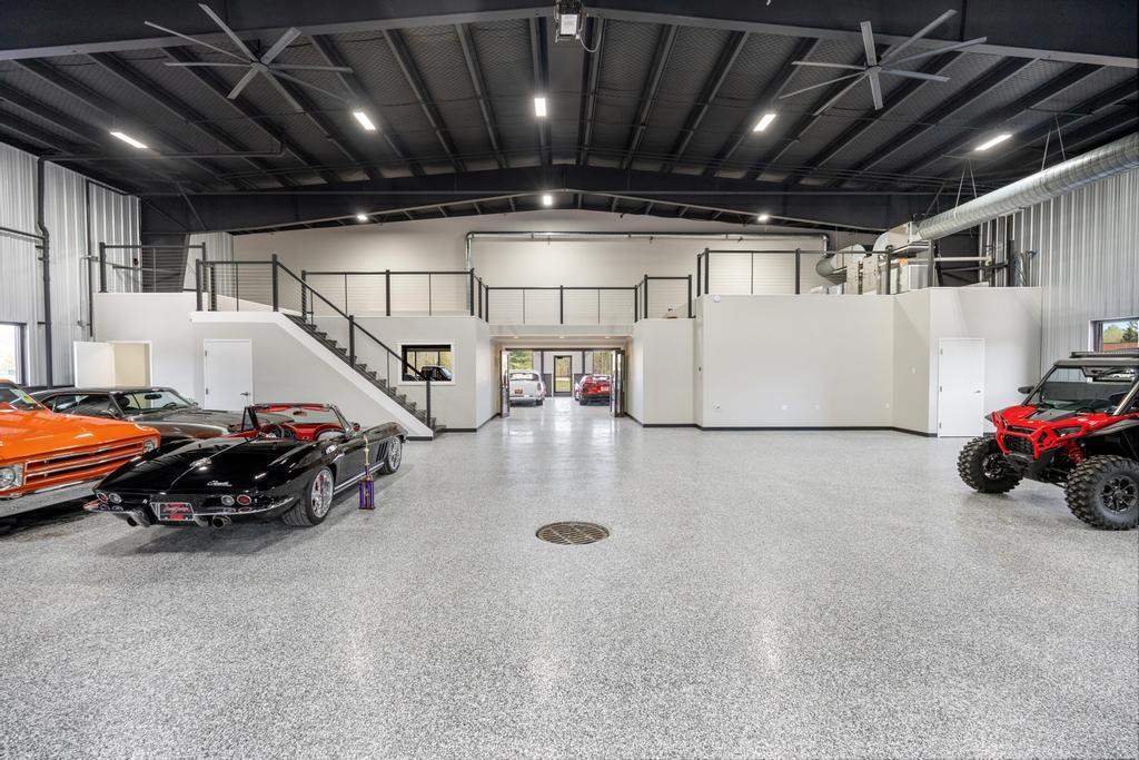 2376 N Us 31 Petoskey MI 49770-8113