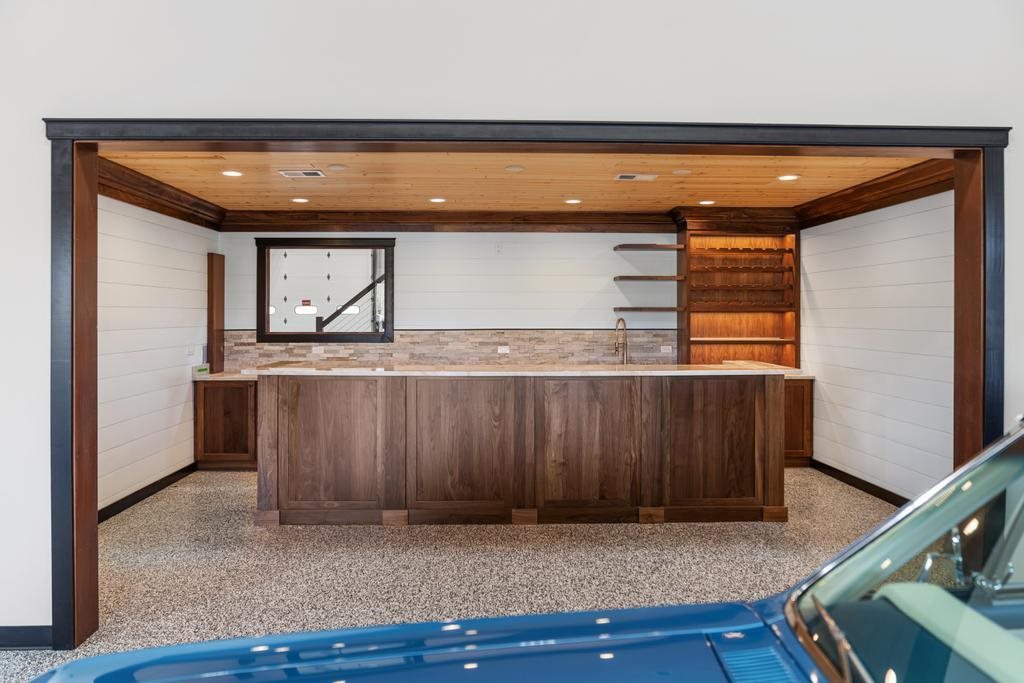 2376 N Us 31 Petoskey MI 49770-8113