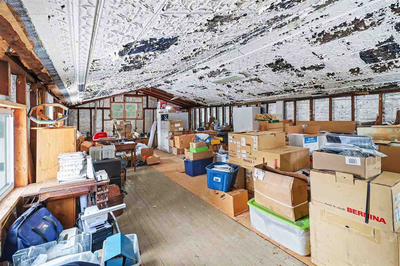 732 E Cayuga Street Bellaire MI 49615