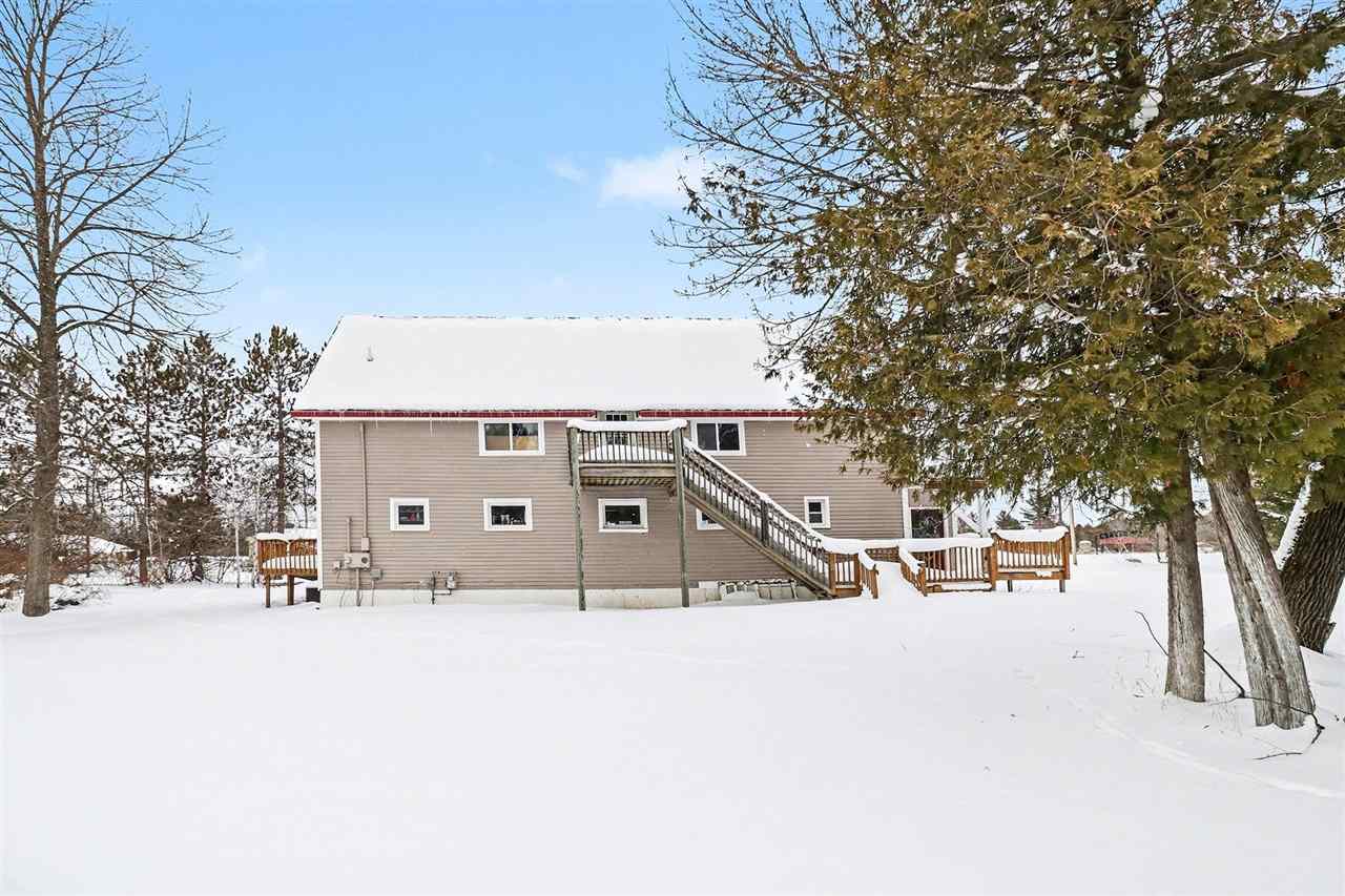 732 E Cayuga Street Bellaire MI 49615