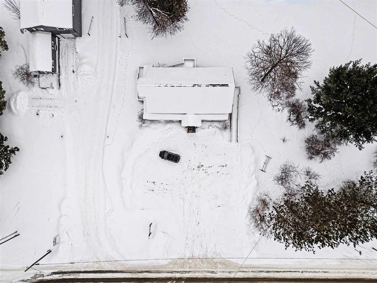 732 E Cayuga Street Bellaire MI 49615