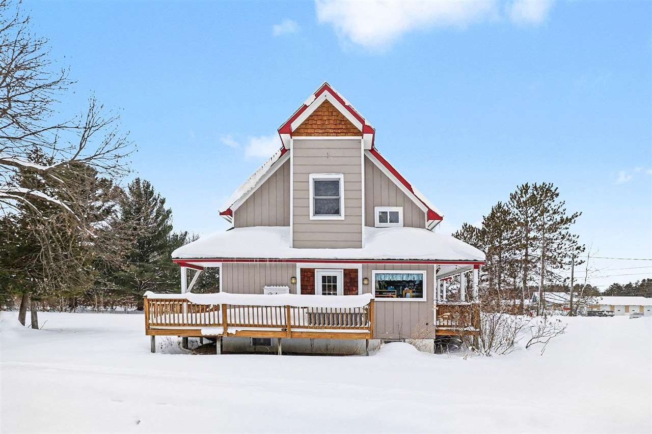 732 E Cayuga Street Bellaire MI 49615