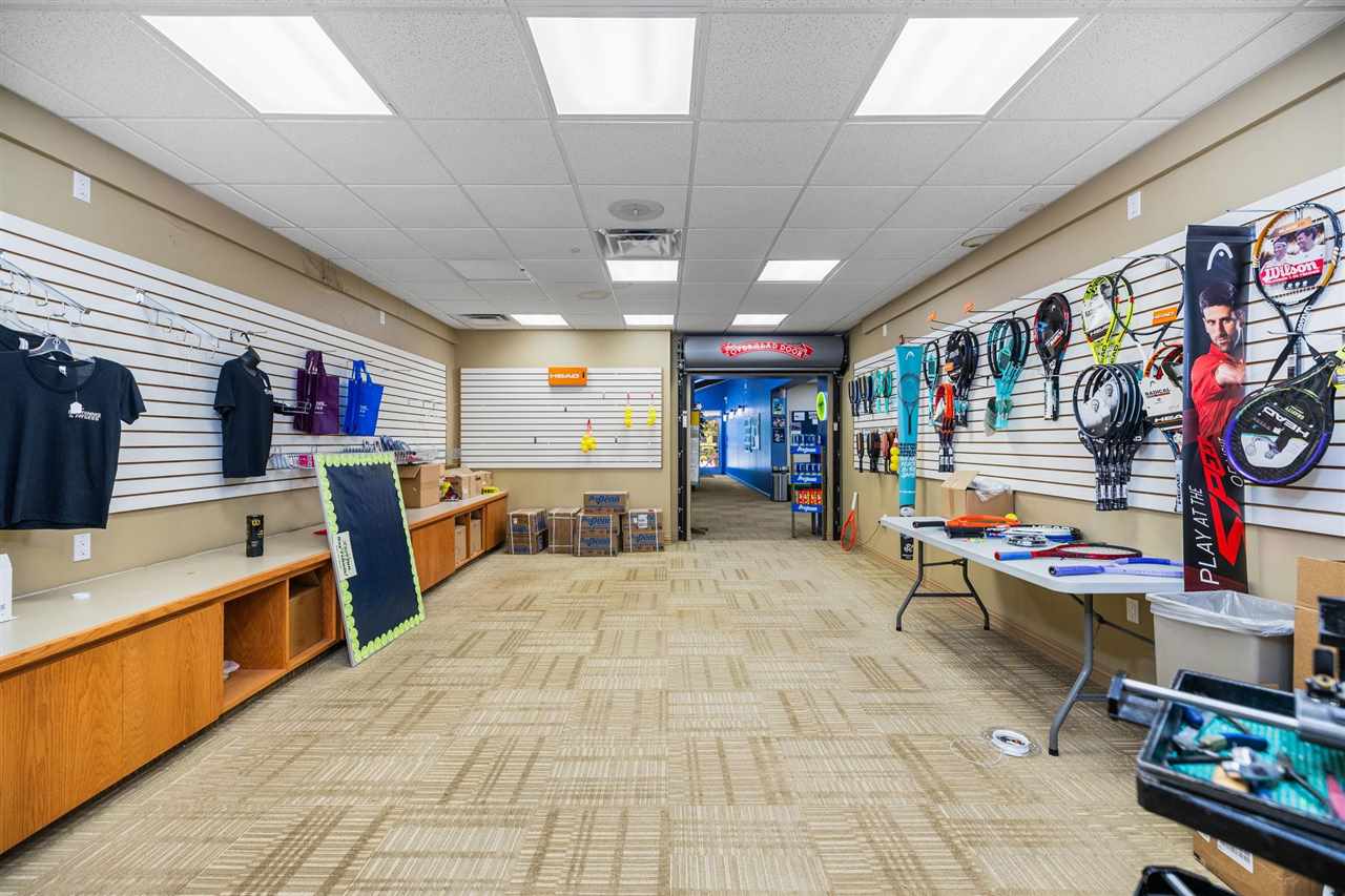611 Woodview Harbor Springs MI 49740