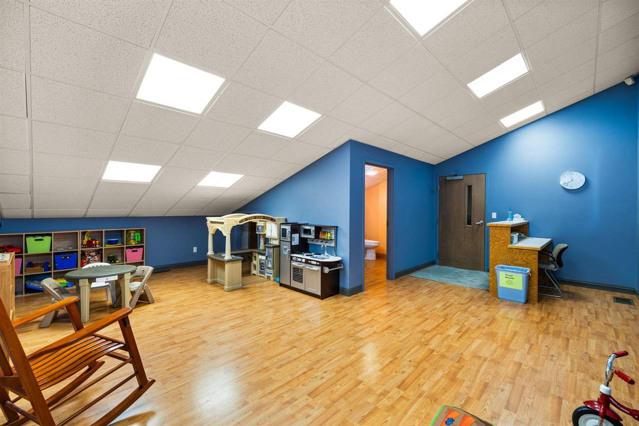 611 Woodview Harbor Springs MI 49740