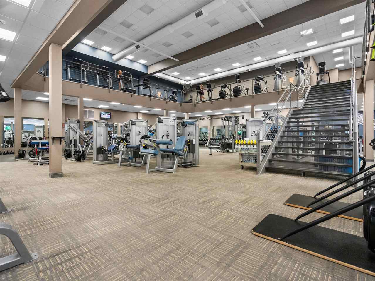 611 Woodview Harbor Springs MI 49740