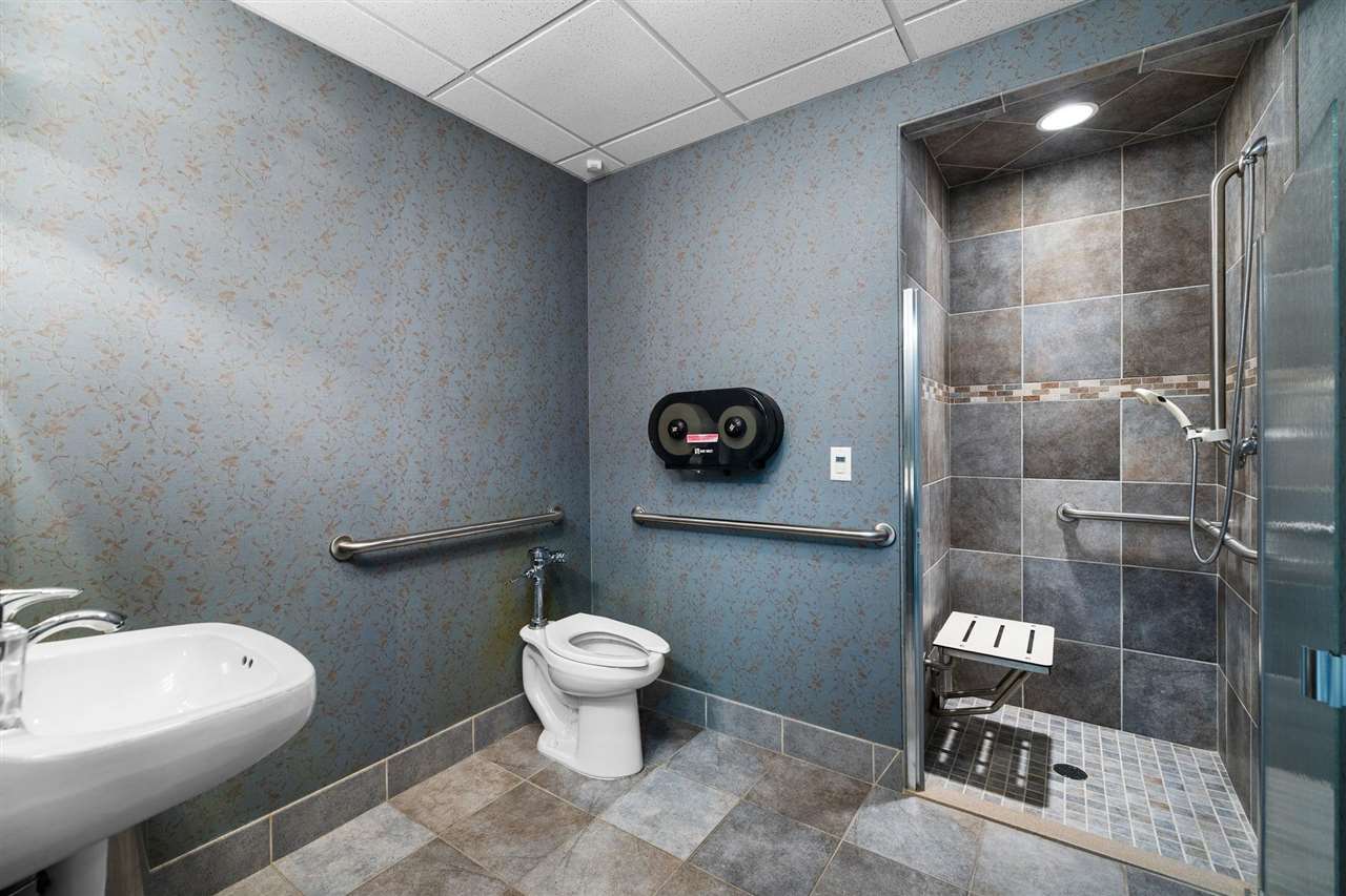 611 Woodview Harbor Springs MI 49740
