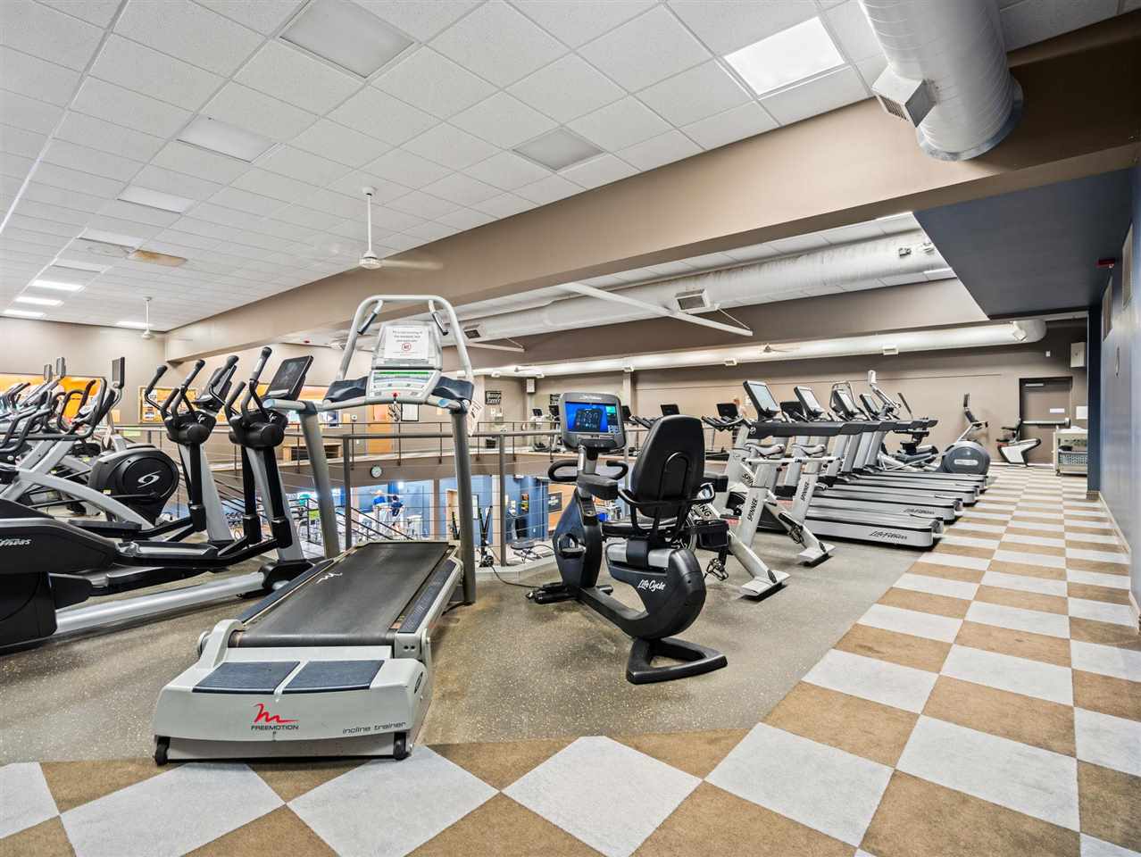 611 Woodview Harbor Springs MI 49740