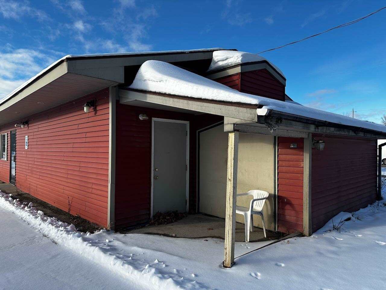 103 S Division Street Bellaire MI 49615