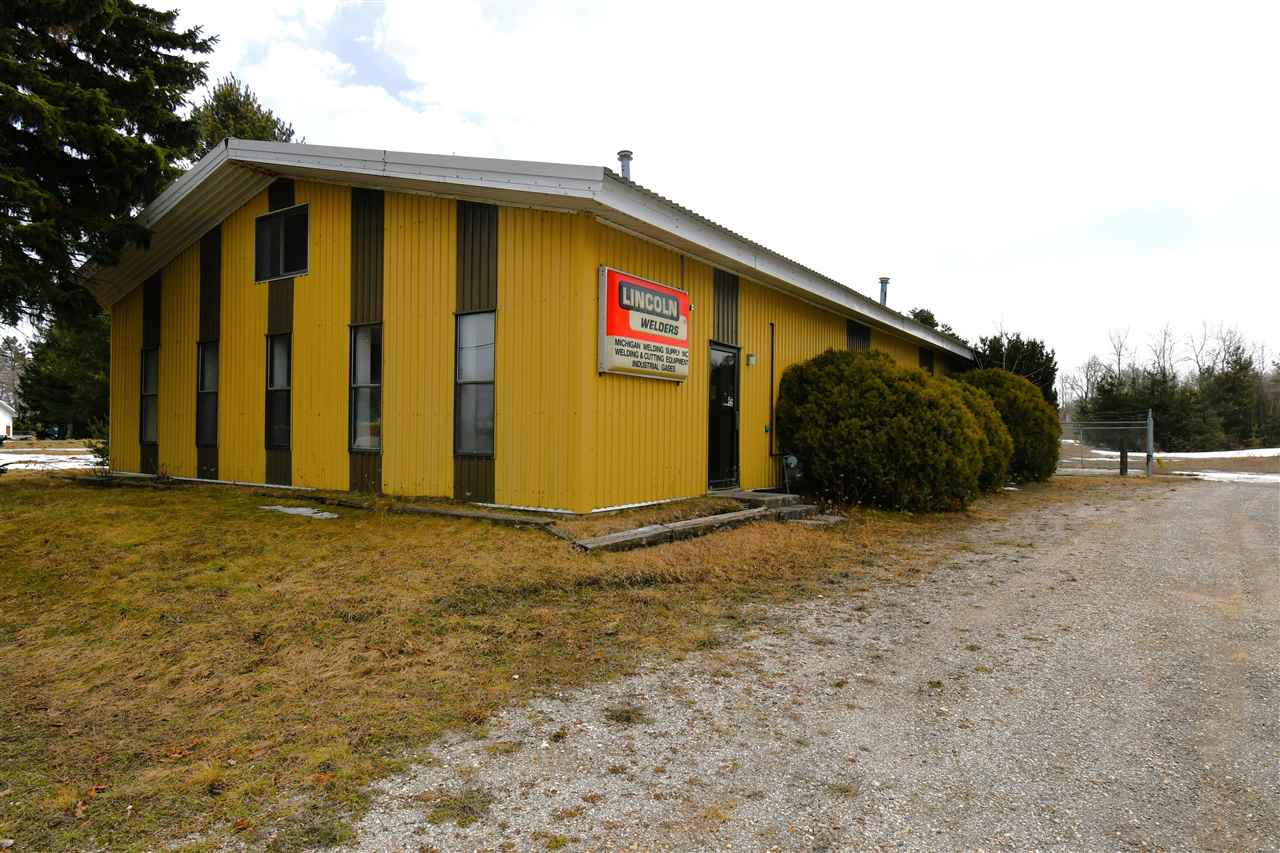 14260 Stover Road Charlevoix MI 49720