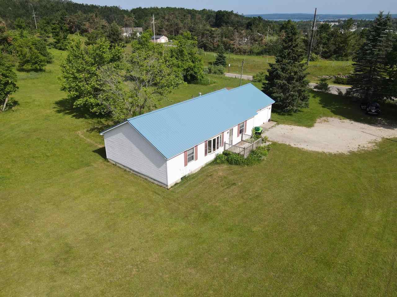 1780 Howard Road Petoskey MI 49770