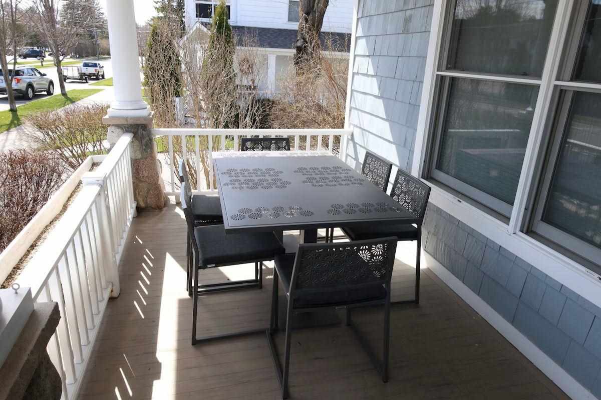 152 & 138 W Third Street Harbor Springs MI 49740