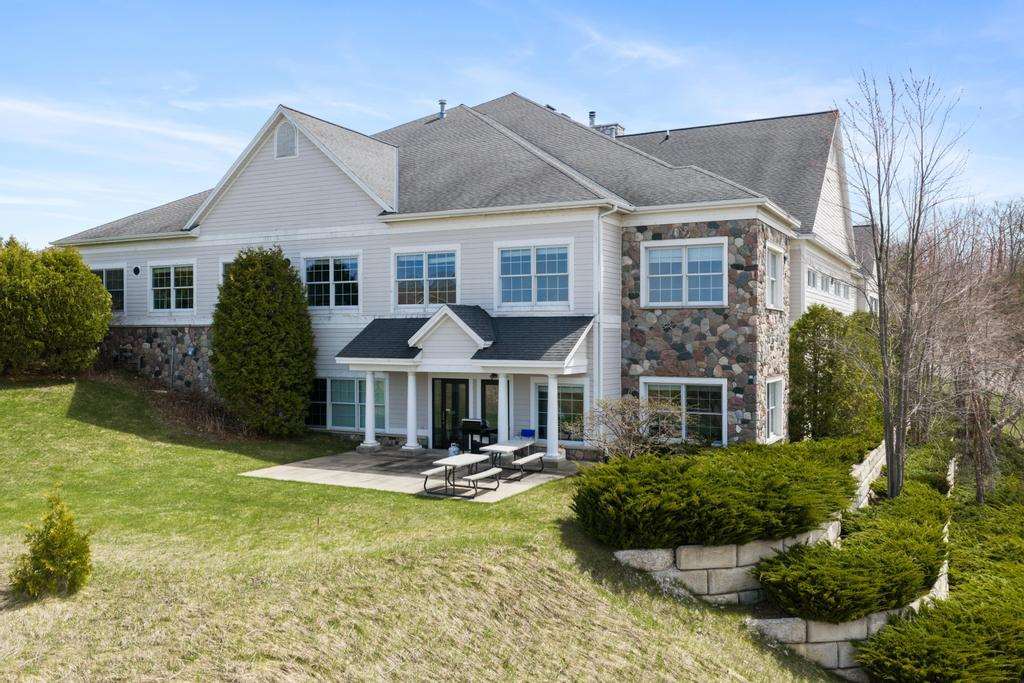 4048 Cedar Bluff Drive Petoskey MI 49770