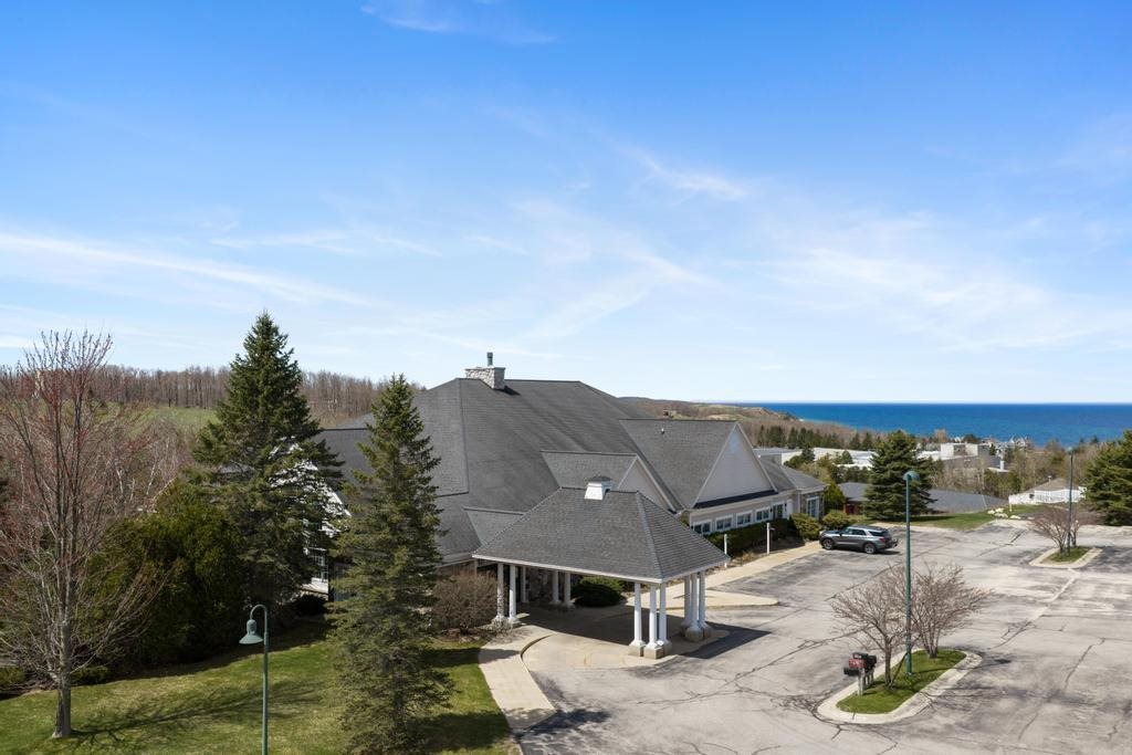 4048 Cedar Bluff Drive Petoskey MI 49770