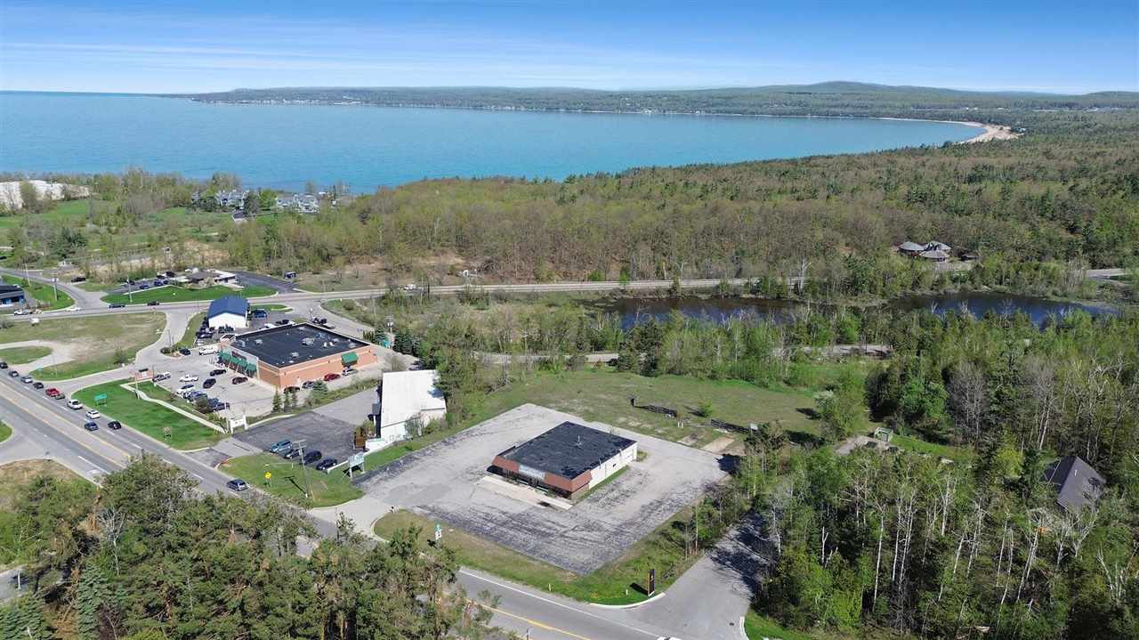 1327 N Us 31 Petoskey MI 49770