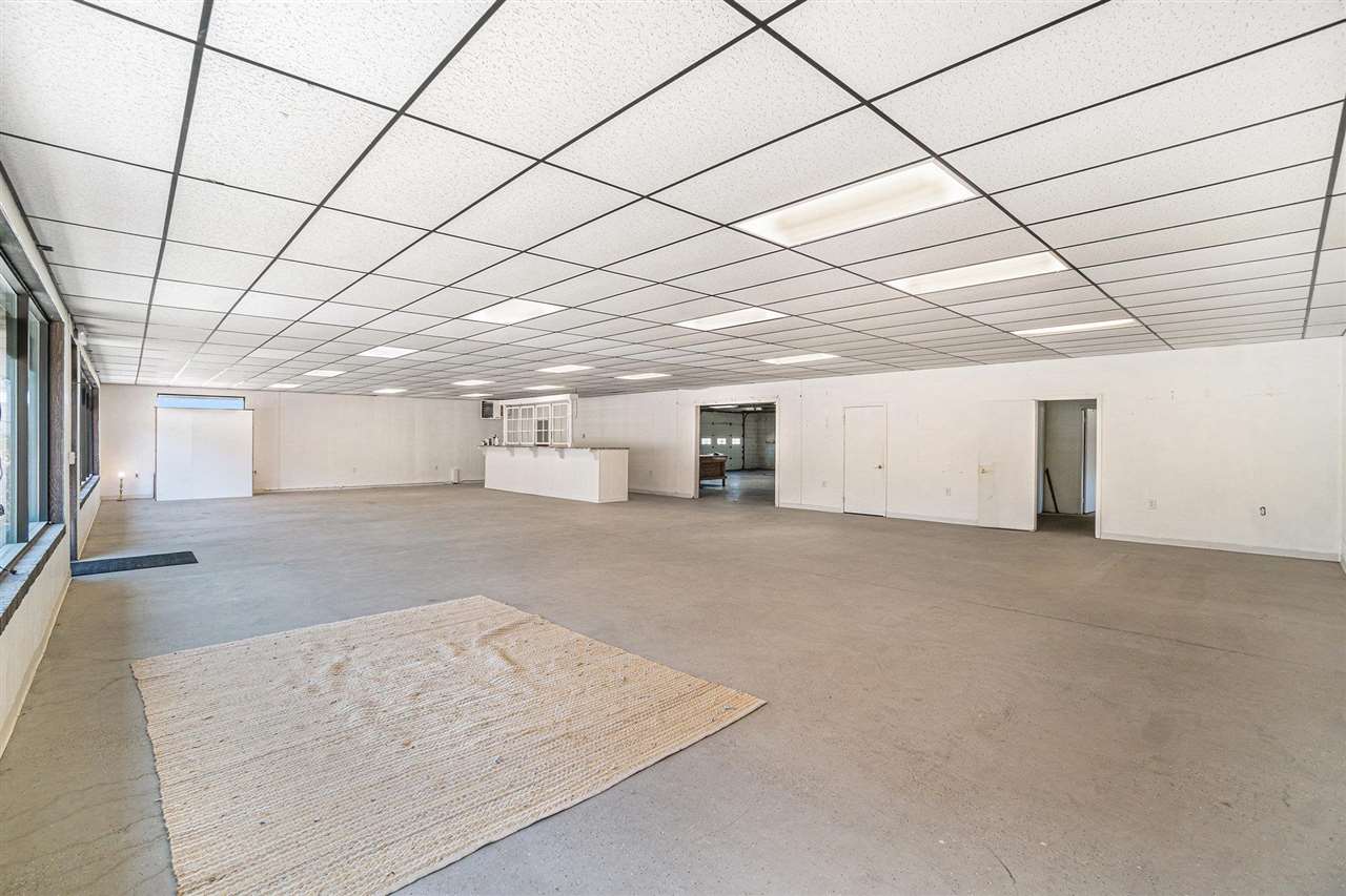 1327 N Us 31 Petoskey MI 49770