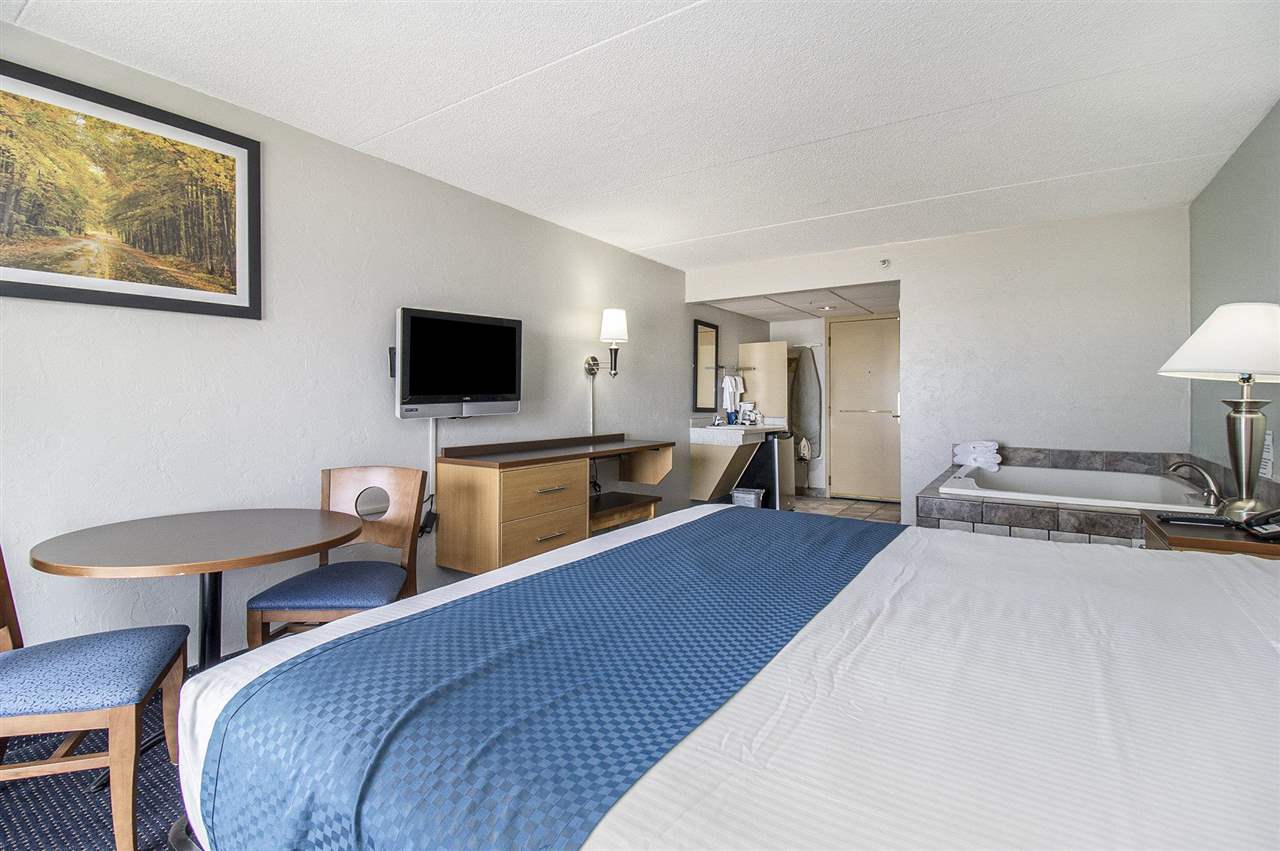 1180 N Shore Drive Mears MI 49436