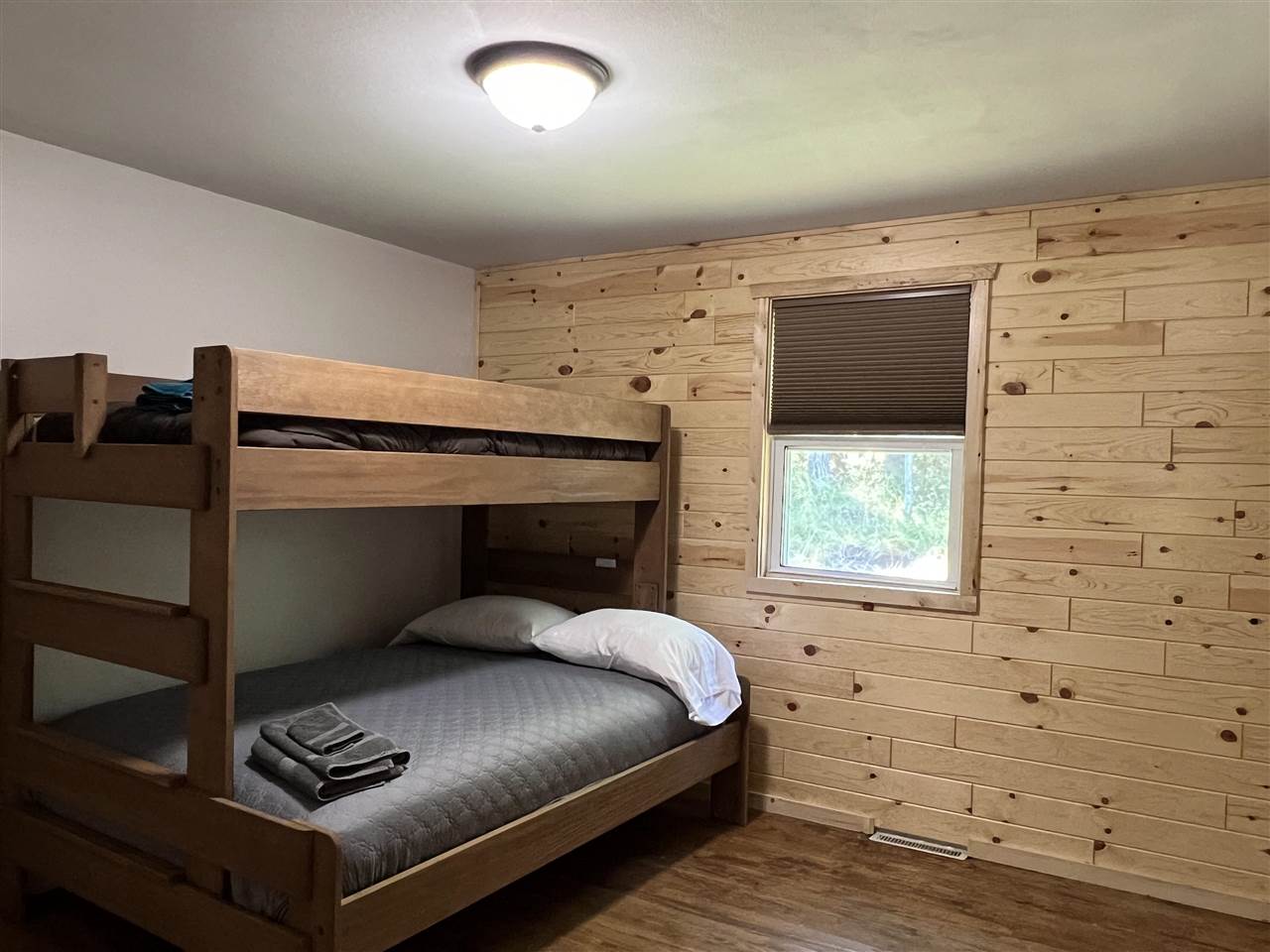 32544 S Bobby Drive Drummond Island MI 49726