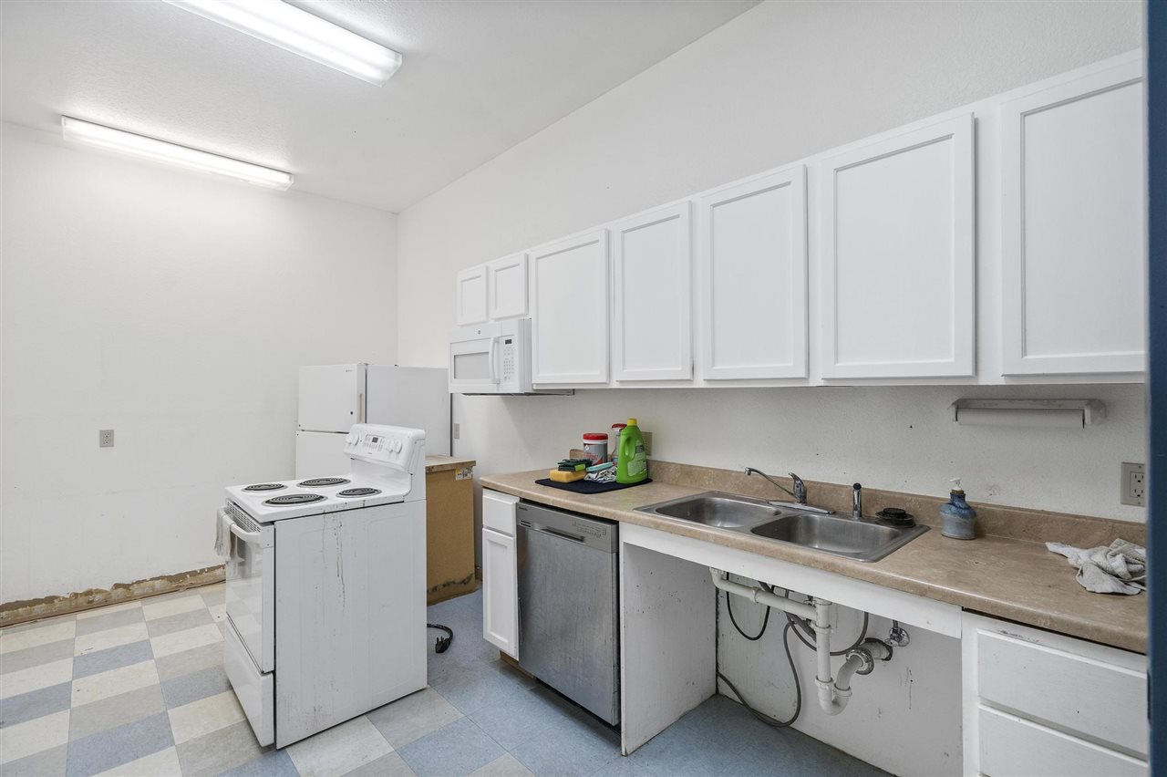 2240 E Mitchell Road Petoskey MI 49770