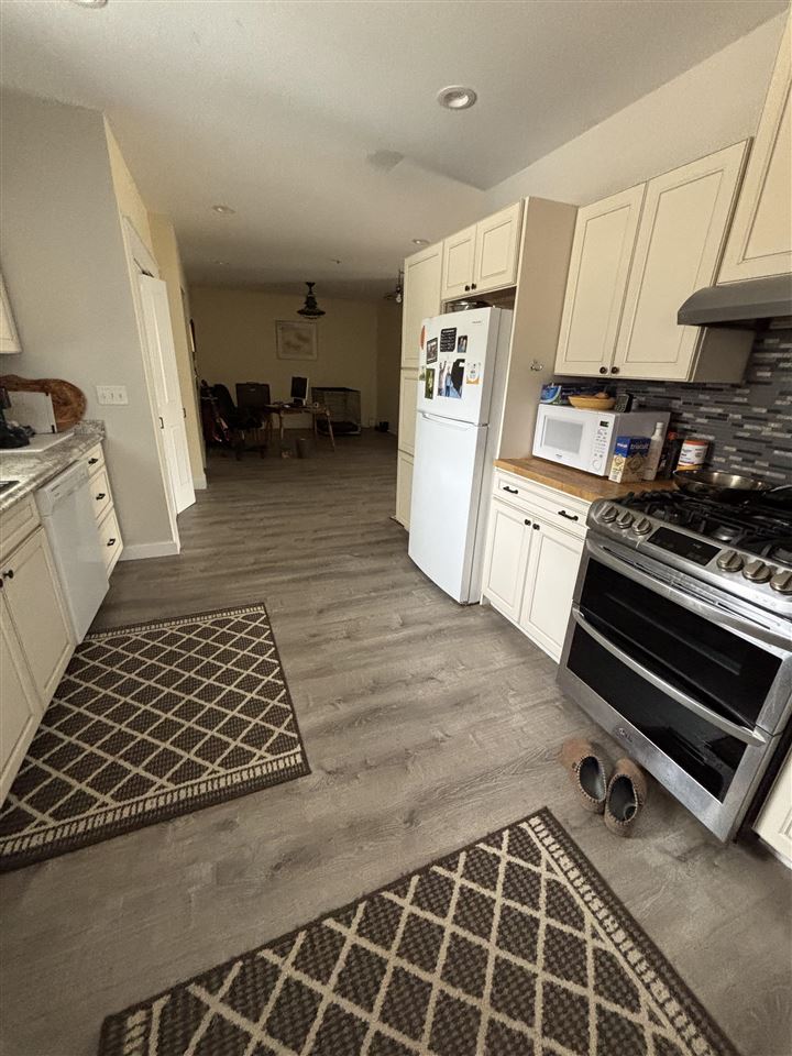 4987 Loeb Road Charlevoix MI 49720