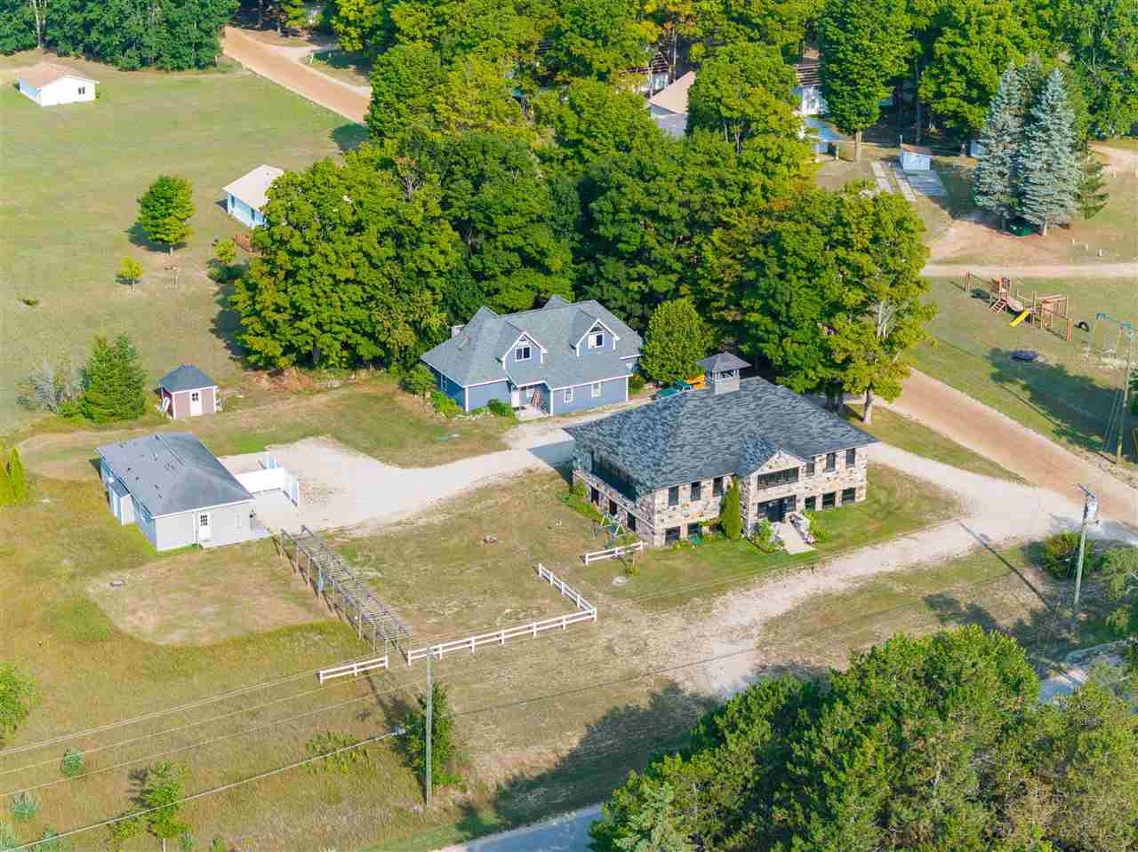 4987 Loeb Road Charlevoix MI 49720