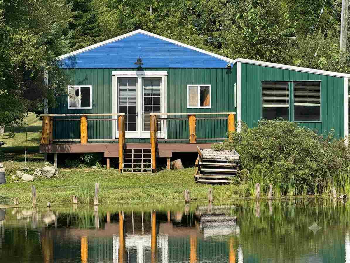 6229 East Street Alanson MI 49706