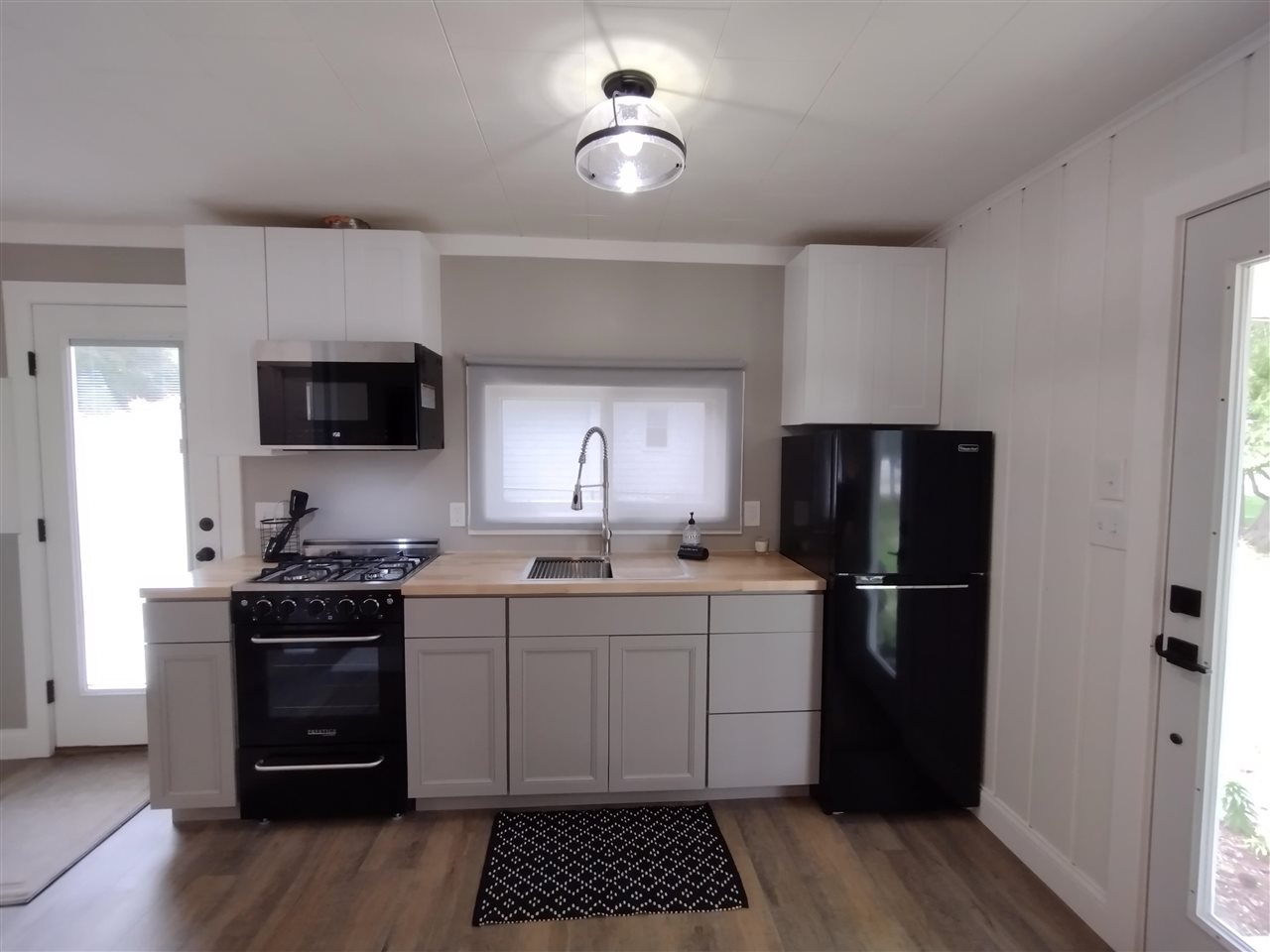 1314/1316 Boyne Avenue Boyne City MI 49712