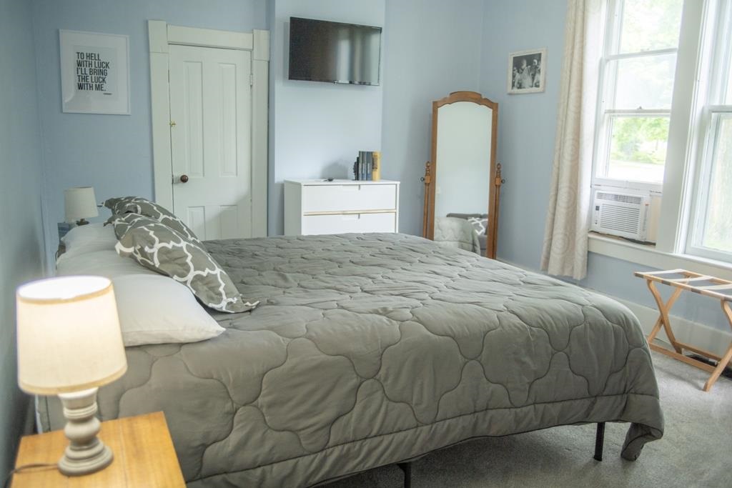 109 Petoskey Avenue Charlevoix MI 49720