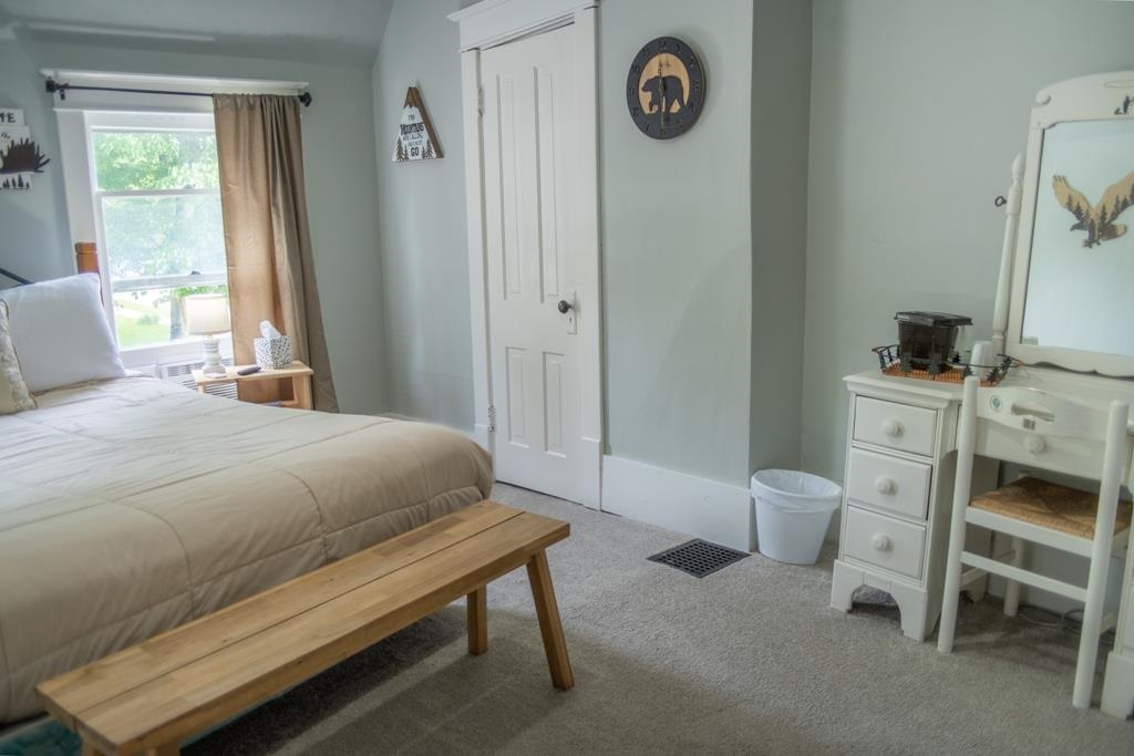 109 Petoskey Avenue Charlevoix MI 49720