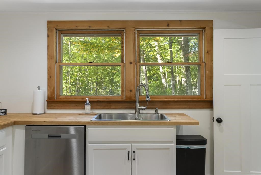 1023 N Lake Shore Drive Harbor Springs MI 49740