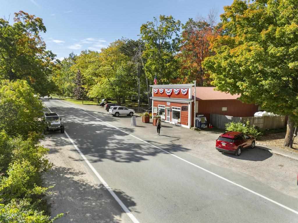 1023 N Lake Shore Drive Harbor Springs MI 49740
