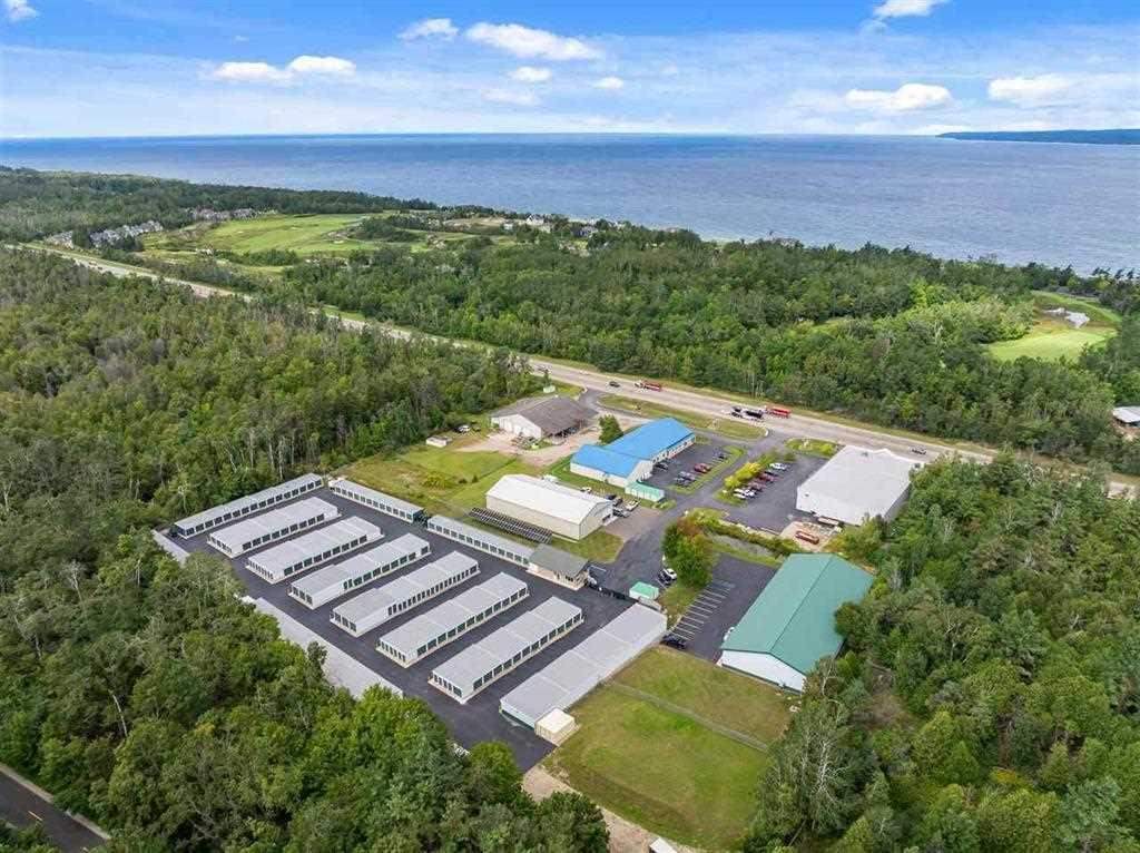 05799 Charlevoix Road Petoskey MI 49770