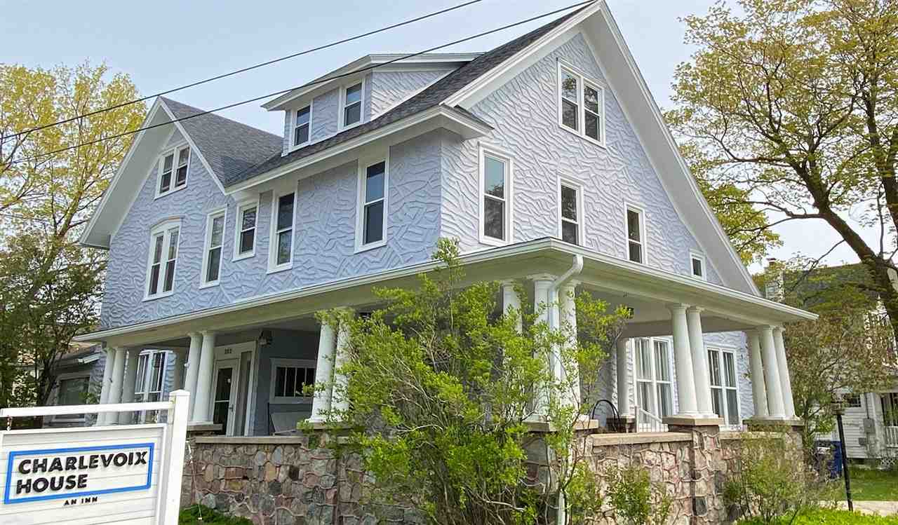 202 Michigan Avenue Charlevoix MI 49720
